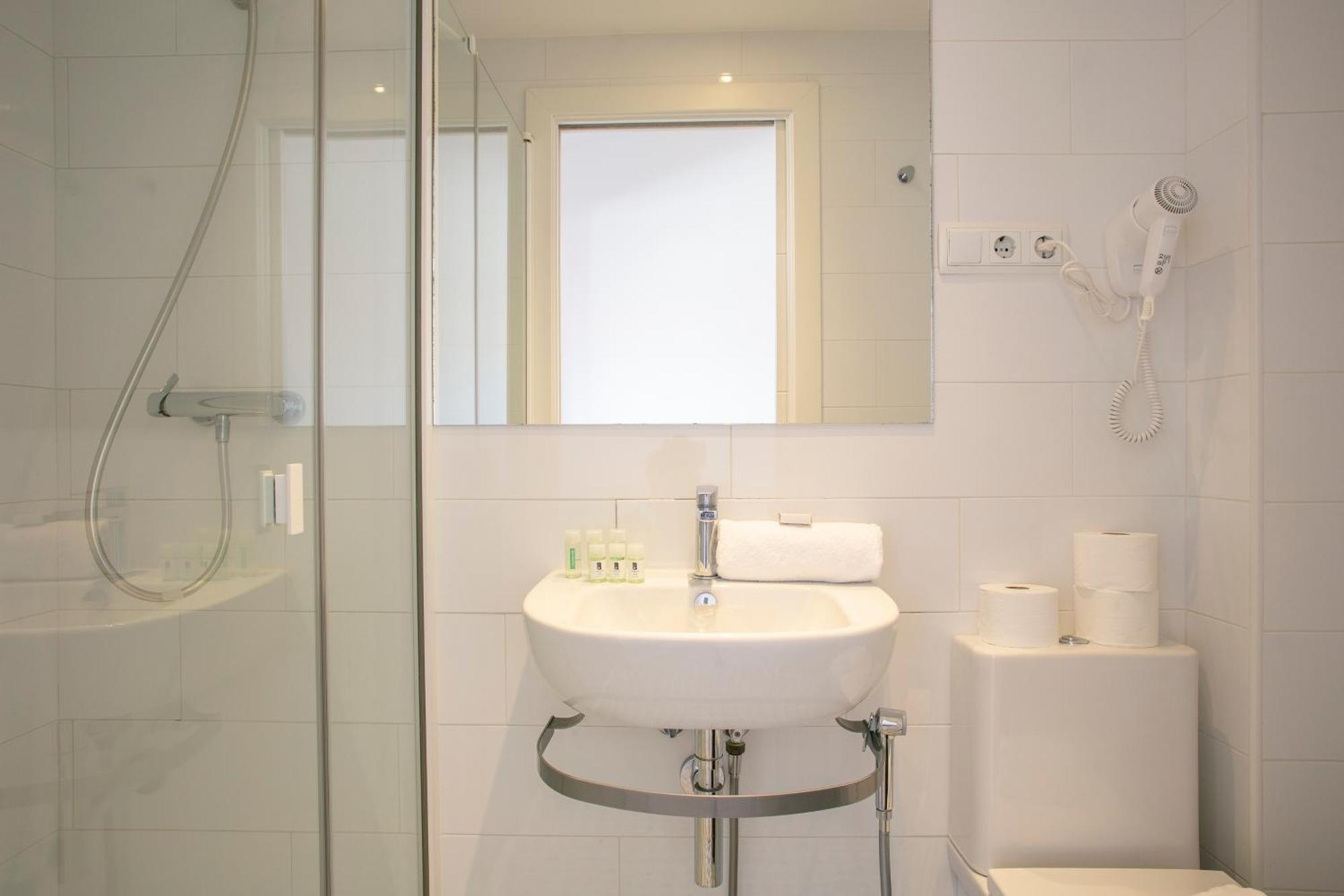 Bcnstop Sant Pau Suites Barcelona Buitenkant foto
