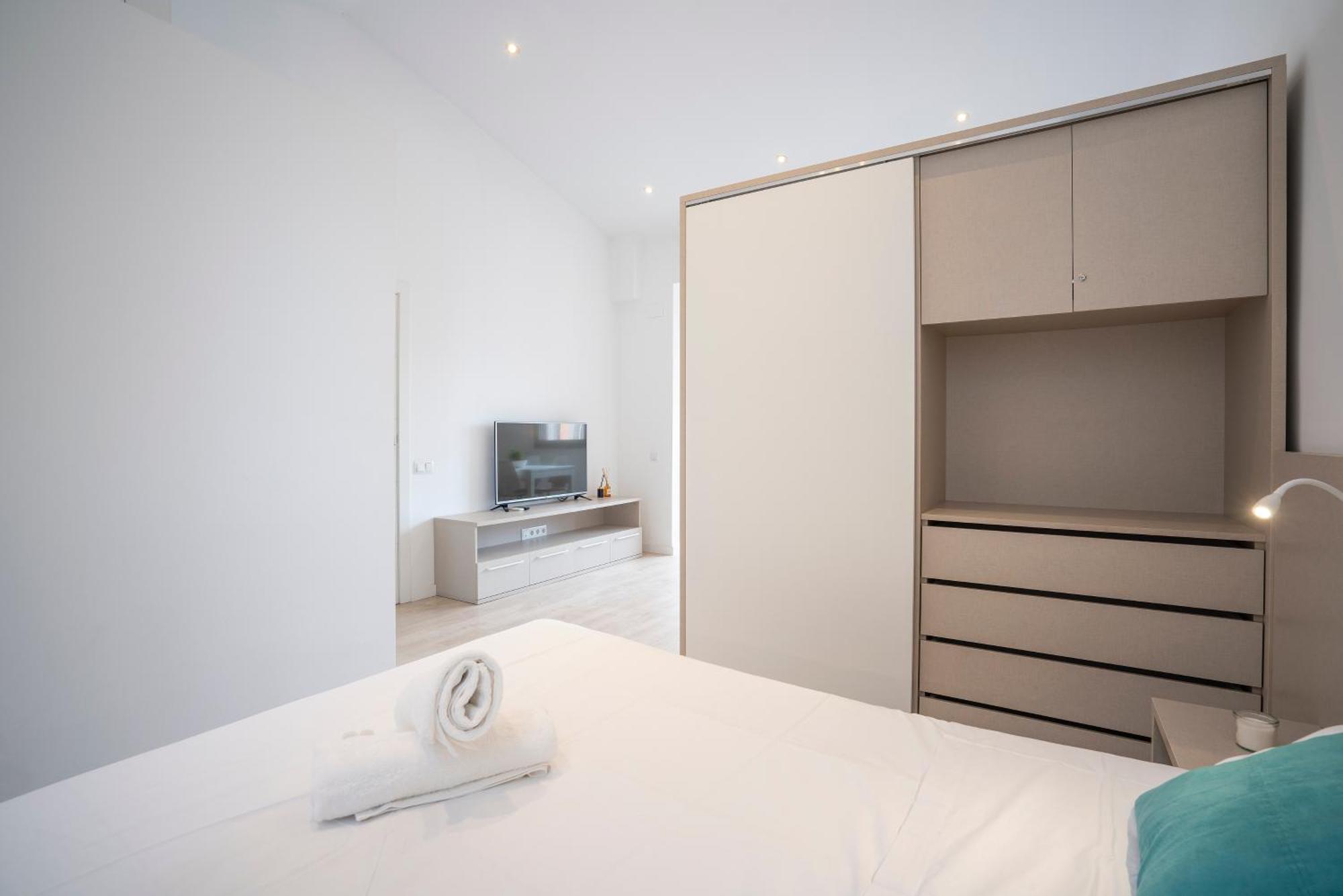 Bcnstop Sant Pau Suites Barcelona Buitenkant foto